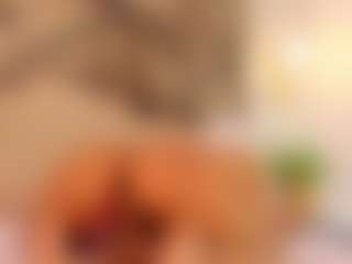 Live cam show with Lia - Shaved Pussy on Streamer API