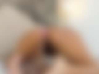 Lia's Live Sex Cam Show