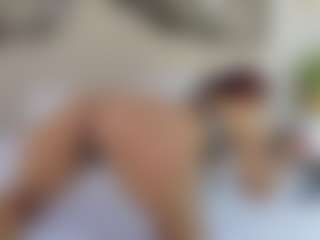 Lia's Live Sex Cam Show