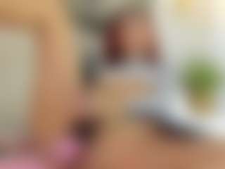Lia's Live Sex Cam Show