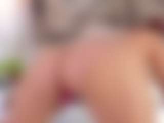 Lia's Live Sex Cam Show
