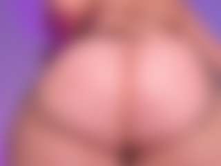 Perla-hott1's Live Sex Cam Show