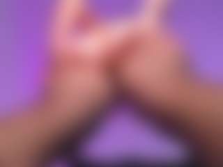 Live cam show with Perla-hott1 - Bedroom on Camsoda