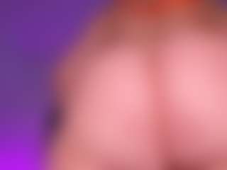 Live cam show with Perla-hott1 - Foot Fetish on studioflirtlive.com