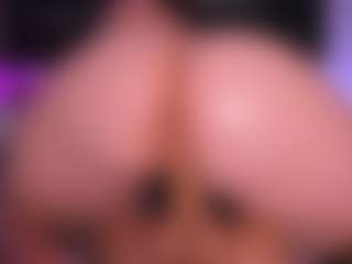 Perla-hott1's Live Sex Cam Show
