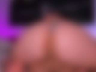 Perla-hott1's Live Sex Cam Show