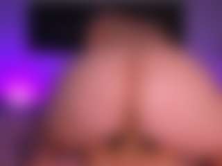 Perla-hott1's Live Sex Cam Show