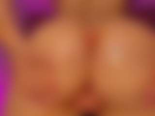 Perla-hott1's Live Sex Cam Show
