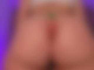 Perla-hott1's Live Sex Cam Show