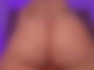 Perla-hott1's Live Sex Cam Show