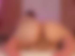 Live cam show with Perla-hott1 - Toys on Gym Cam Girls