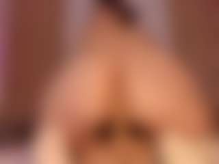 Live cam show with Perla-hott1 - Facial Piercings on SinfulBabes