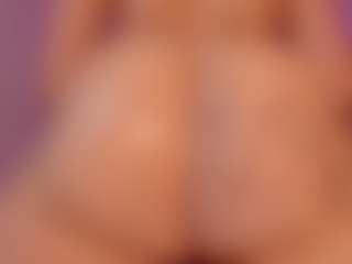 Perla-hott1's Live Sex Cam Show