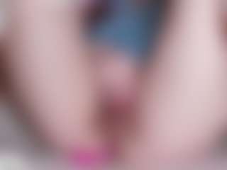 Live cam show with EllaSwert - Lovense on fuklive.com