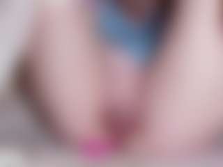 Live cam show with EllaSwert - Mature on Camsoda.co