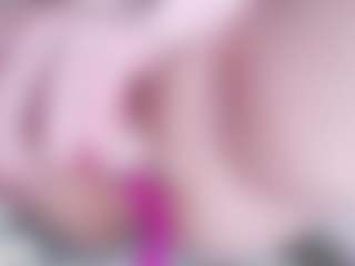 EllaSwert's Live Sex Cam Show