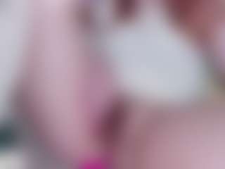 EllaSwert's Live Sex Cam Show