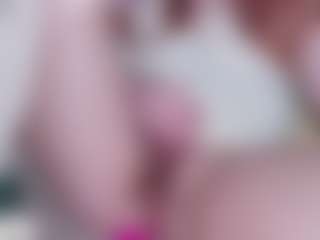 EllaSwert's Live Sex Cam Show