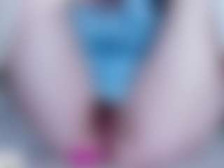 EllaSwert's Live Sex Cam Show