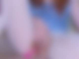 EllaSwert's Live Sex Cam Show
