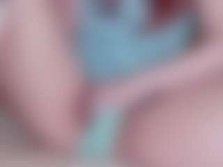 EllaSwert's Live Sex Cam Show