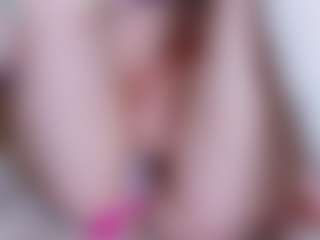 EllaSwert's Live Sex Cam Show