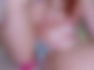 EllaSwert's Live Sex Cam Show
