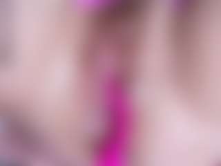 EllaSwert's Live Sex Cam Show