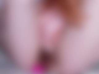 EllaSwert's Live Sex Cam Show