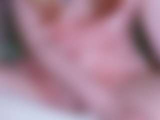 EllaSwert's Live Sex Cam Show
