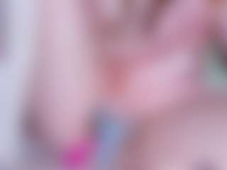 EllaSwert's Live Sex Cam Show