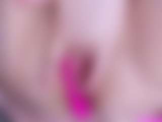Live cam show with EllaSwert - Interactivetoy Mature on SpankPalCams
