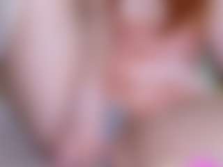 EllaSwert's Live Sex Cam Show