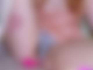 EllaSwert's Live Sex Cam Show