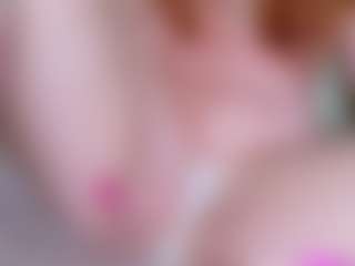 Live cam show with EllaSwert - Red Hair HD on Uber Horny