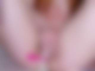 EllaSwert's Live Sex Cam Show