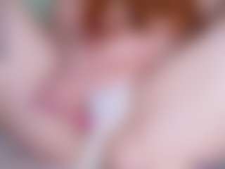 EllaSwert's Live Sex Cam Show