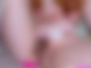 EllaSwert's Live Sex Cam Show