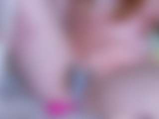 EllaSwert's Live Sex Cam Show
