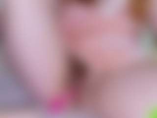 EllaSwert's Live Sex Cam Show