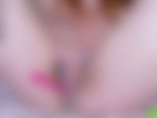Live cam show with EllaSwert - Red Hair on AdultVida.com