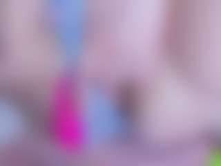 EllaSwert's Live Sex Cam Show