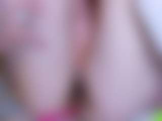 EllaSwert's Live Sex Cam Show
