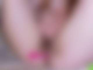 EllaSwert's Live Sex Cam Show