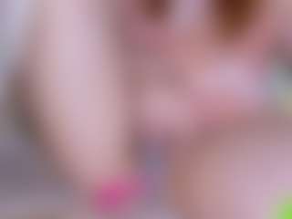 EllaSwert's Live Sex Cam Show
