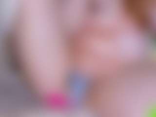 EllaSwert's Live Sex Cam Show