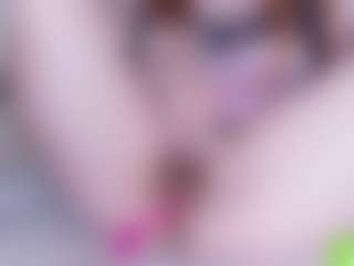 Live cam show with EllaSwert - Blue Eyes on Camsoda Late Night