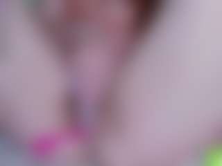 EllaSwert's Live Sex Cam Show