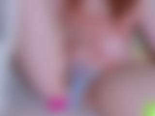 Live cam show with EllaSwert - Fetish on googirlz