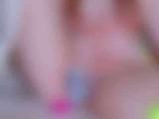 Live cam show with EllaSwert - Tease Mature on friskycurves.com